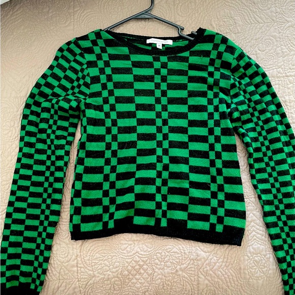 Daydreamer sweater. Form fitting. - Picture 1 of 3